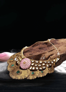 Gold kundan bracelet with pink stones – jewellery photography