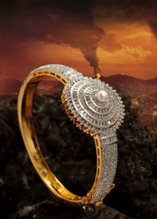 Gold bangle with diamonds – jewellery product photography